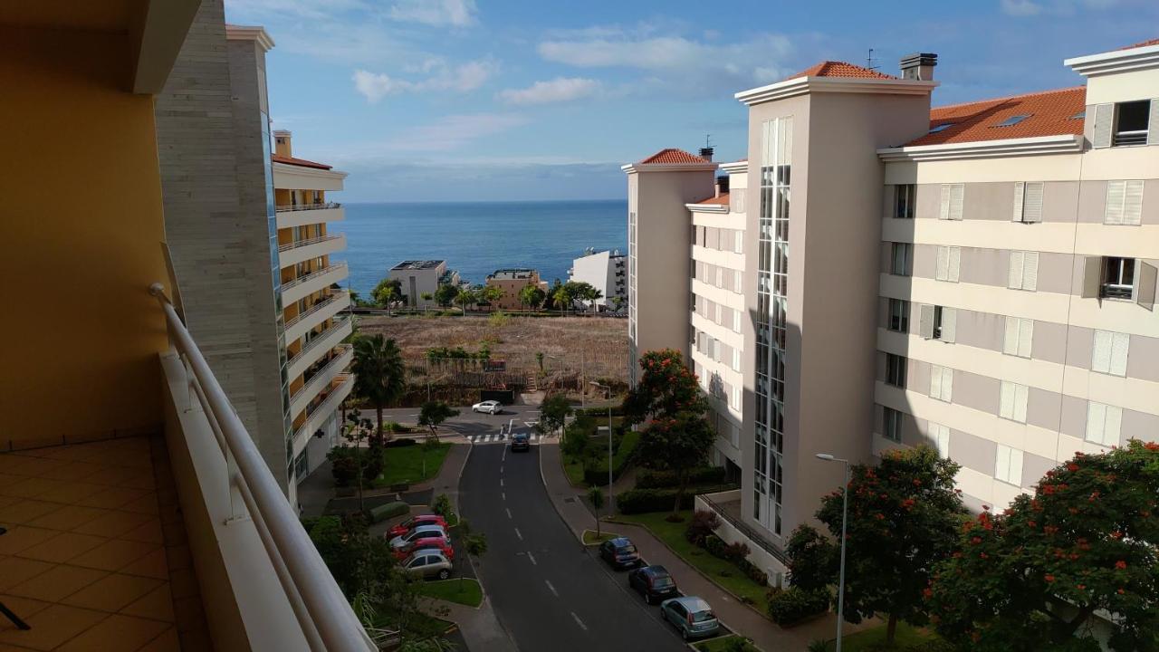 Green Park Ajuda Apartment フンシャル エクステリア 写真