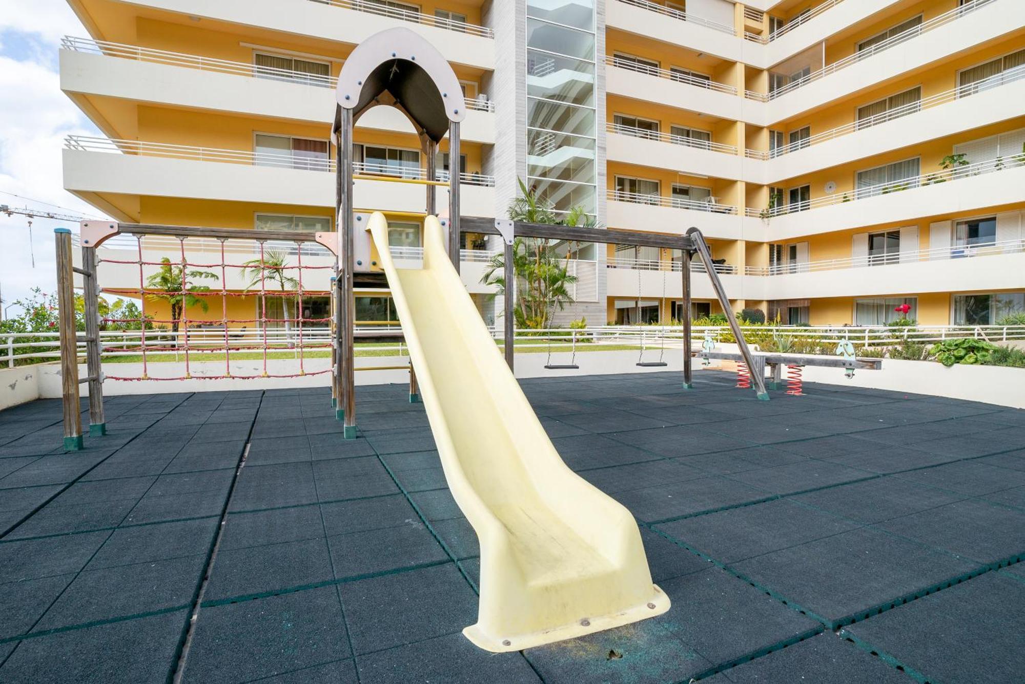 Green Park Ajuda Apartment フンシャル エクステリア 写真